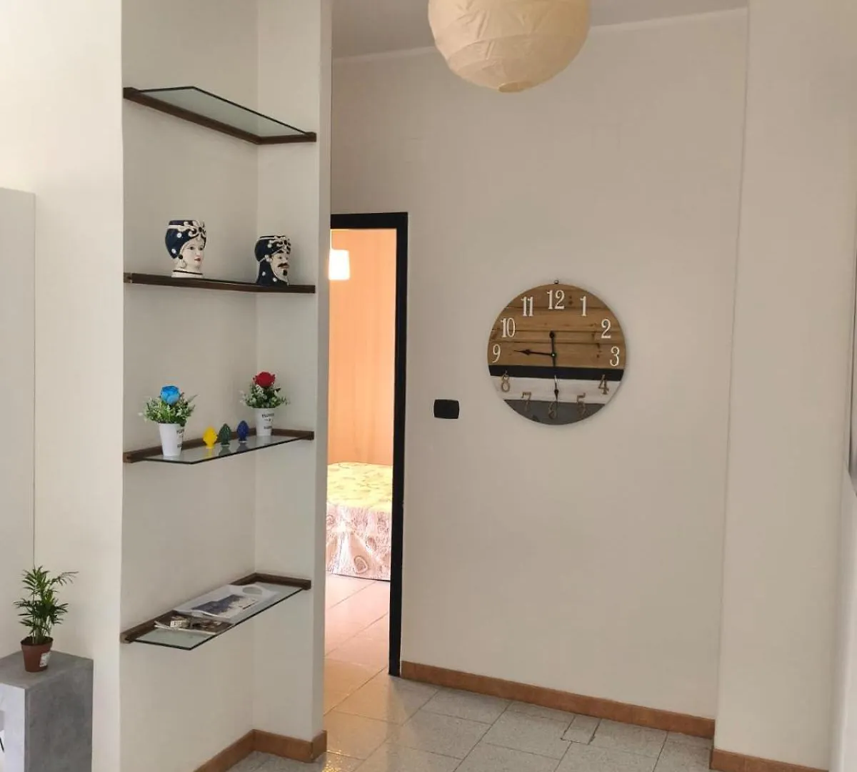 Apartment Home Station Catania